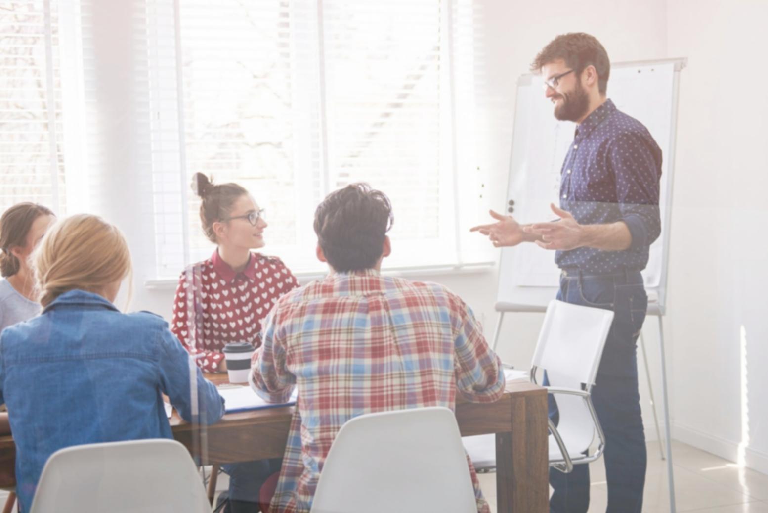Finanzanalyst bei der strategischen Planung